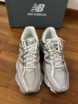 New Balance 9060 Tg. 46,5 Argento/Bianco