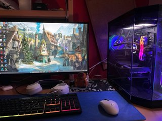 Ordenador pc Gaming de AltaGama + Monitor + perif.