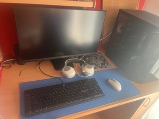 Ordenador pc Gaming de AltaGama + Monitor + perif.