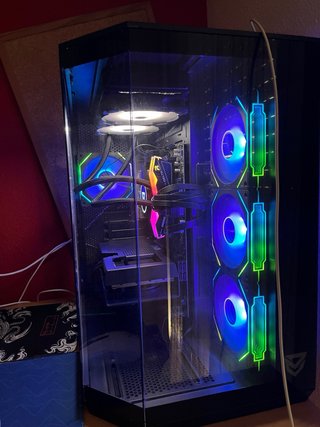 Ordenador pc Gaming de AltaGama + Monitor + perif.