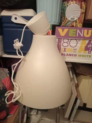Lámpara de techo blanca