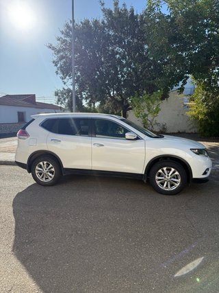 Nissan X-Trail 4x4 2015