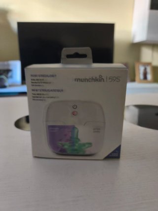 Mini esterilizador portátil Munchkin