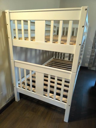 Literas de madera maciza blancas