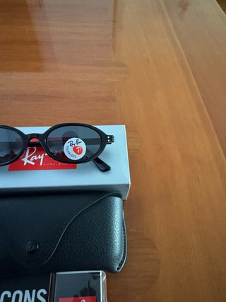 Ray-Ban RB4472 Polarizzati Occhiali da Sole