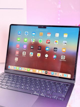 MacBook Air M2 100% + Ticket