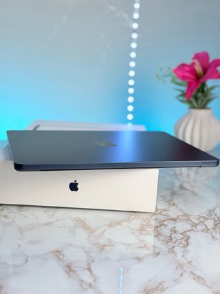 MacBook Air M2 100% + Ticket
