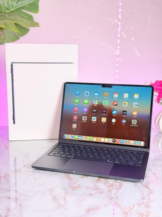 MacBook Air M2 100% + Ticket