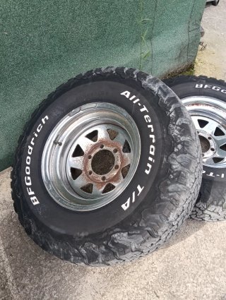 Ruedas BFGoodrich All-Terrain T/A (4 unidades)