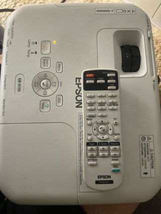 Proyector epson EB-X11H