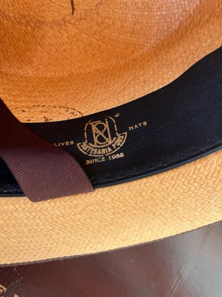 Sombrero de paja elegante para montar