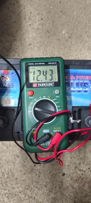 Batería coche 12.43V 62 ah 640a