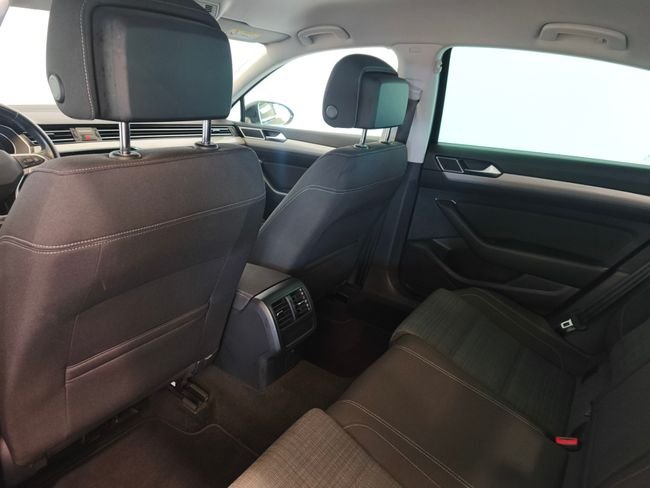 Volkswagen Passat Variant Executive 2.0 TDI D 2021, foto 10