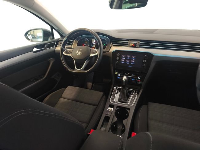 Volkswagen Passat Variant Executive 2.0 TDI D 2021, foto 26