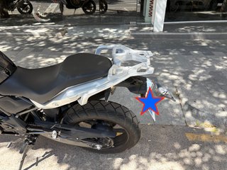 BMW G310GS Negra y Blanca