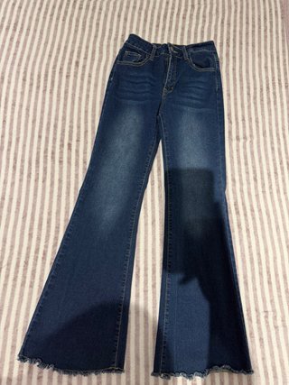 Pantalones vaqueros acampanados mujer