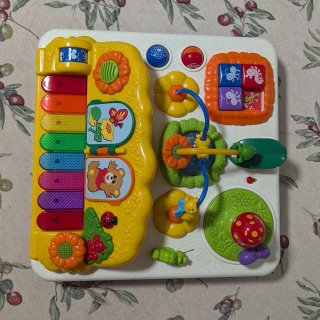 Mesa Piano Infantil 2 en 1 Chicco