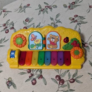Mesa Piano Infantil 2 en 1 Chicco