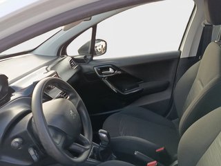 PEUGEOT 208 DESDE 129€/MES ¡SIN PAGAR ENTRADA!