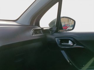 PEUGEOT 208 DESDE 129€/MES ¡SIN PAGAR ENTRADA!