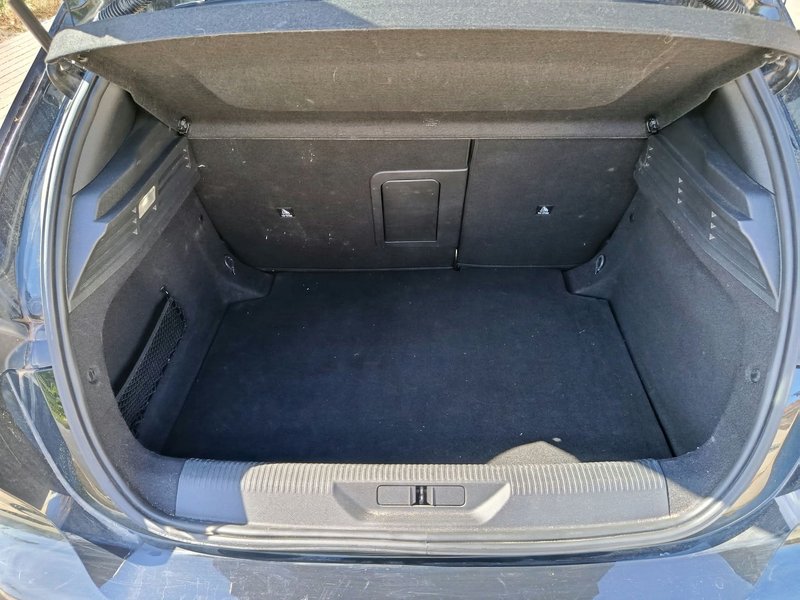 Peugeot 308 2024, foto 10