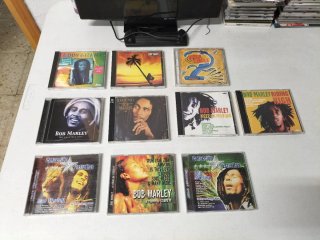 Lote 12 CDs Reggae Bob Marley Eddy Grant