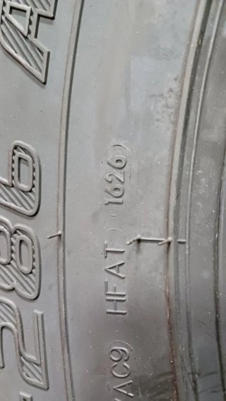 205/80 R16 104T OVATION VI-286AT