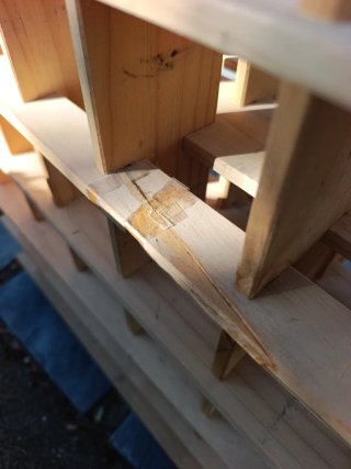 Botellero de madera