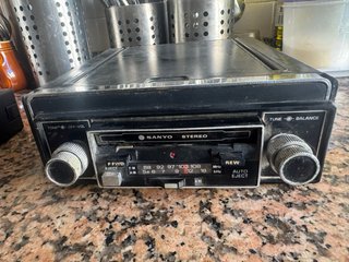 1 Radios BRIGMTON Y SONY de Coche
