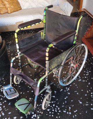 Silla de ruedas autopropulsable