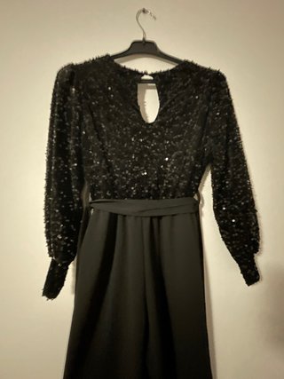 Mono negro lentejuelas fiesta