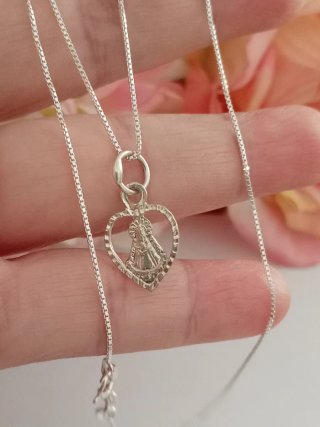 Virgen del Rocío Corazón con cadena  Plata de Ley