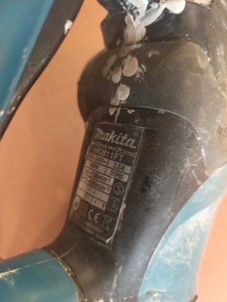Taladro percutor Makita
