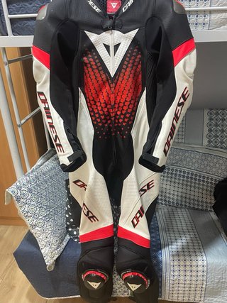 Mono Dainese Laguna Seca Talla 50