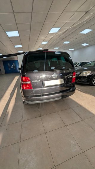 Volkswagen Touran 2006