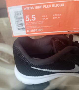 Zapatillas Nike Flex Bijoux Negras/Blancas