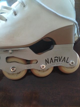Patines artísticos blancos