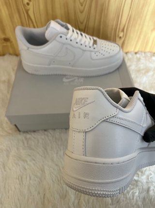 NIKE AIR FORCE I
