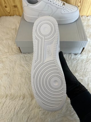 NIKE AIR FORCE I