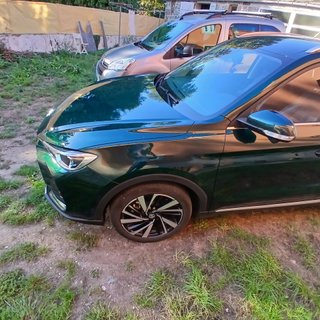 MG ZS 2025