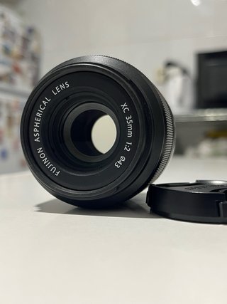 Objetivo Fujifilm Fujinon XC 35mm f/2