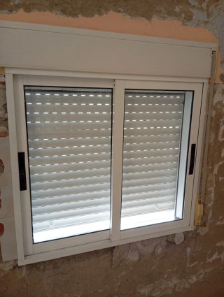 Ventana de aluminio