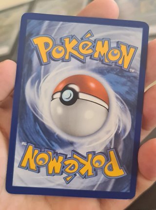 Carta Pokémon Pikachu #170 (151 c) Exlusiva China
