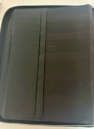 Porta iPad Montblanc con pluma Meisterstück