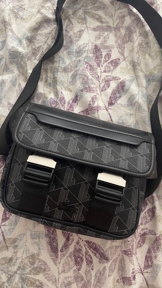 Bandolera Lacoste Negra
