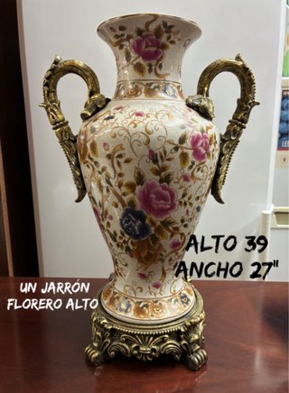 Set Porcelana Motivos Florales Jarrón Frutero