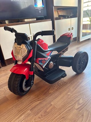 Moto Eléctrica Infantil 6V COSTWAY Roja