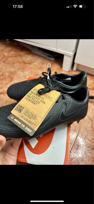 Botas de fútbol Nike Phantom GX II Academy FG/MG -