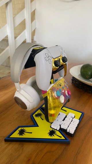 Supporto Controller e Cuffie Rockstar Games
