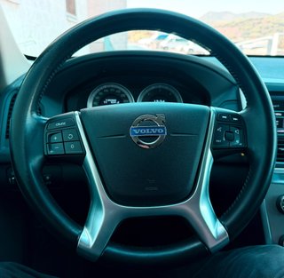 Volvo XC90 2011